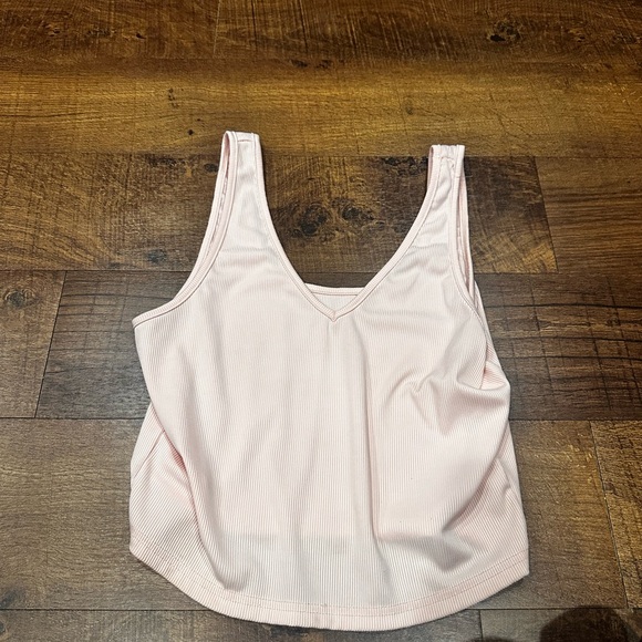 Bundle Multicolor Tank Tops - Picture 7 of 8